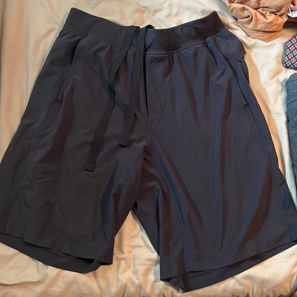 Lulu Shirts Large